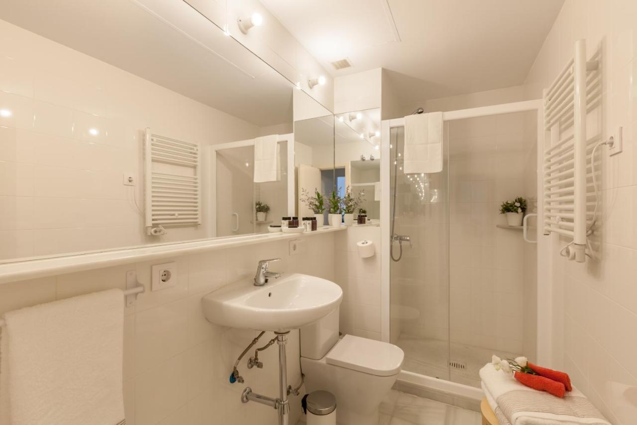 Apartamento Deluxe Calle Imagen Sevilla Eksteriør billede